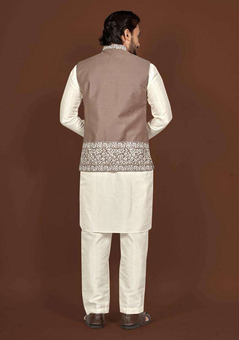 Brown Embroidery Silk Blend Kurta Set For Men - Indya