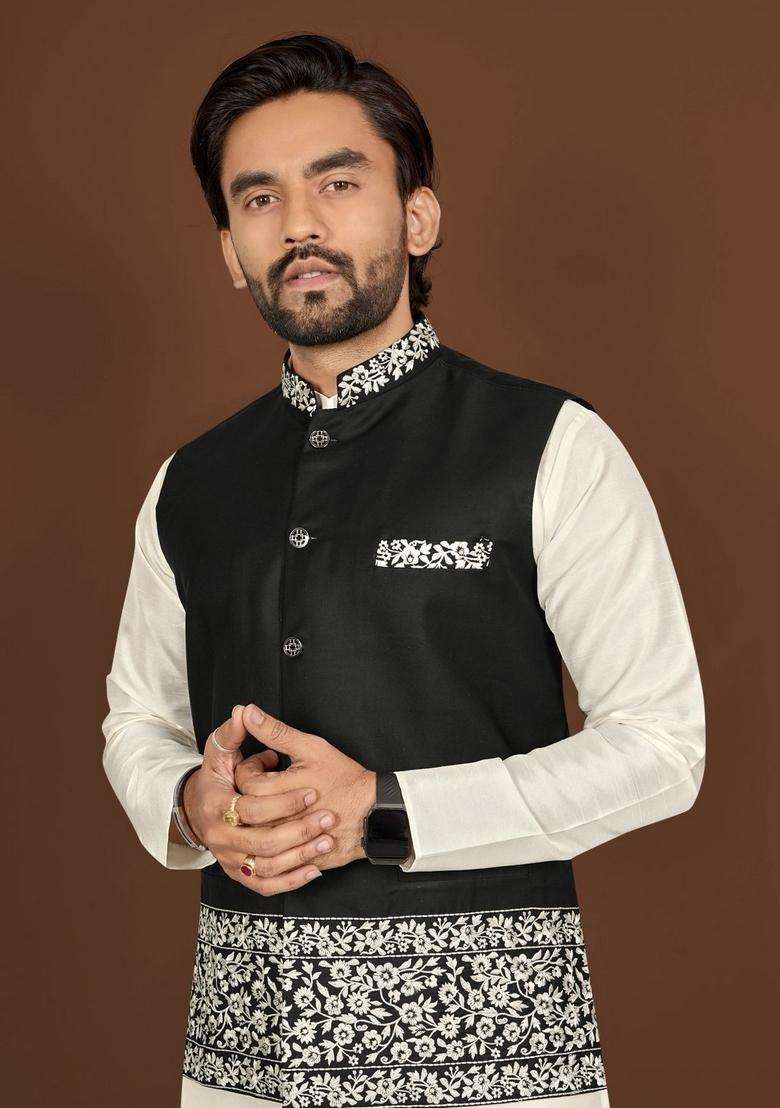 Black Embroidery Silk Blend Kurta Set For Men - Indya