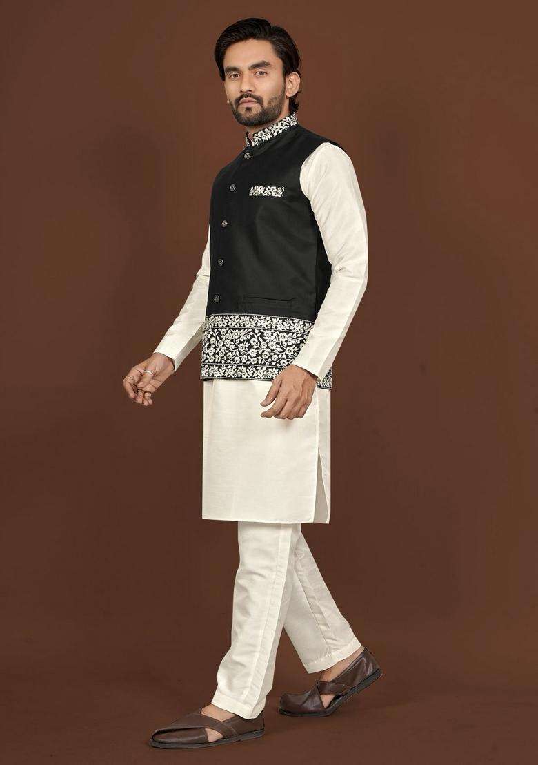 Black Embroidery Silk Blend Kurta Set For Men - Indya