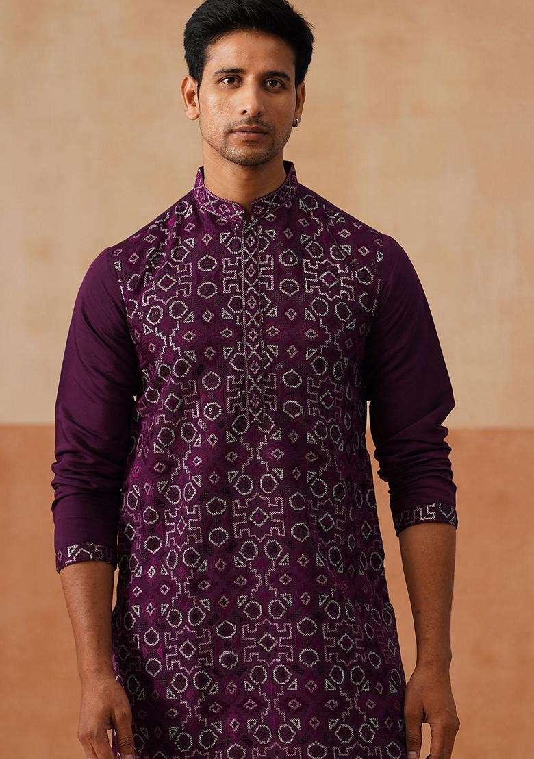 Purple Embroidery Silk Blend Kurta Pyjama Set For Men - Indya