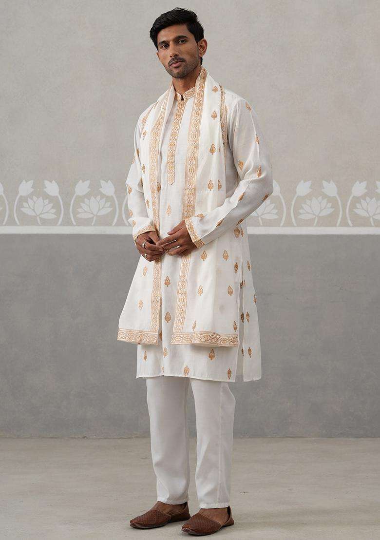 White Embroidery Silk Blend Kurta Pyjama Set For Men - Indya