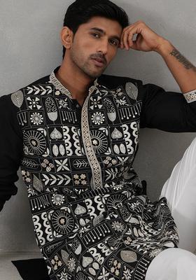 Black Embroidery Silk Kurta Pyjama Set For Men