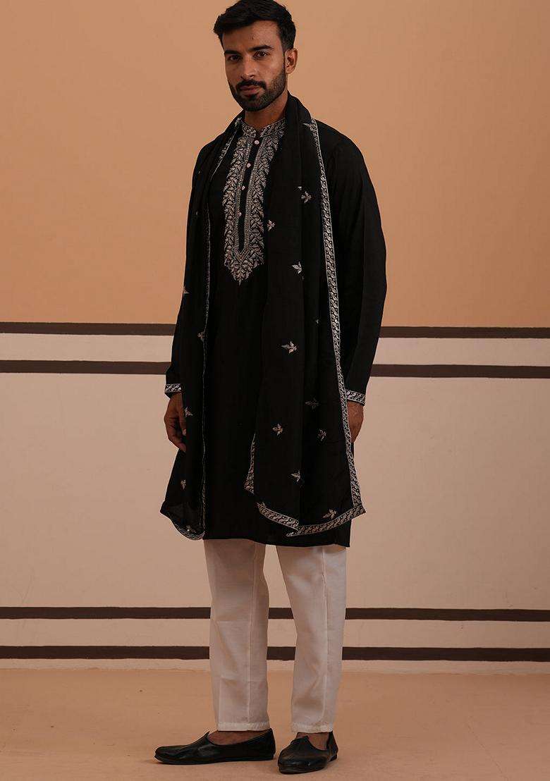 Black Embroidery Silk Blend Kurta Pyjama Set For Men - Indya