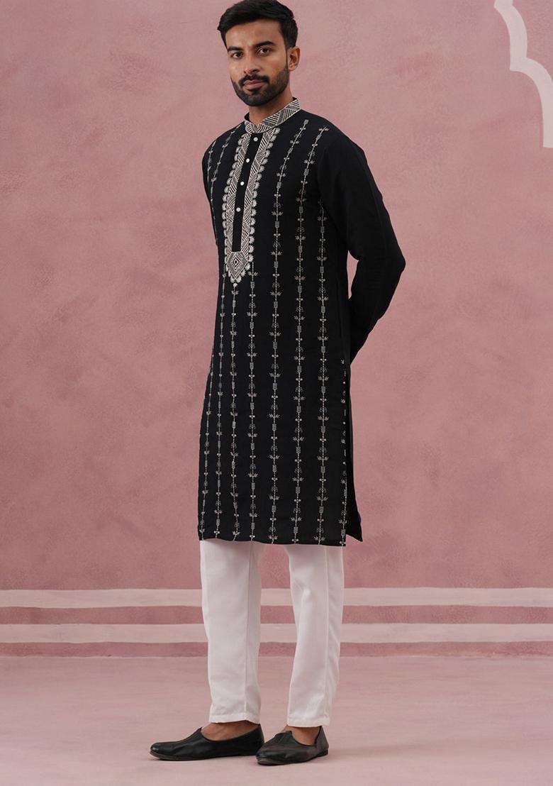 Black Embroidery Silk Blend Kurta Pyjama Set For Men - Indya