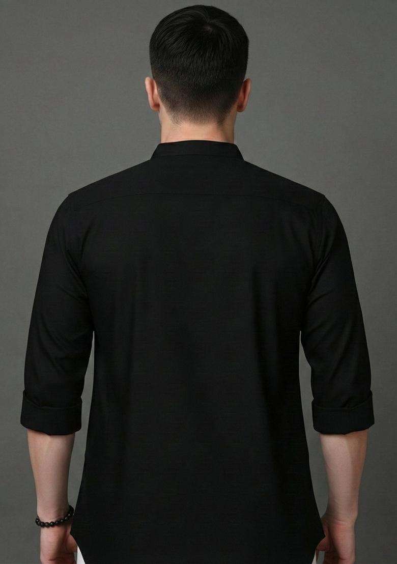 Black Solid Cotton Kurta For Men - Indya
