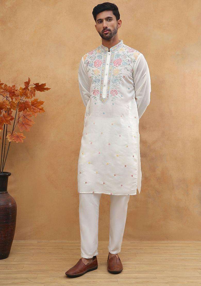 White Floral Print Silk Blend Kurta Pyjama Set For Men - Indya