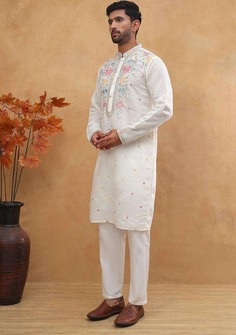 White Floral Print Silk Blend Kurta Pyjama Set For Men - Indya