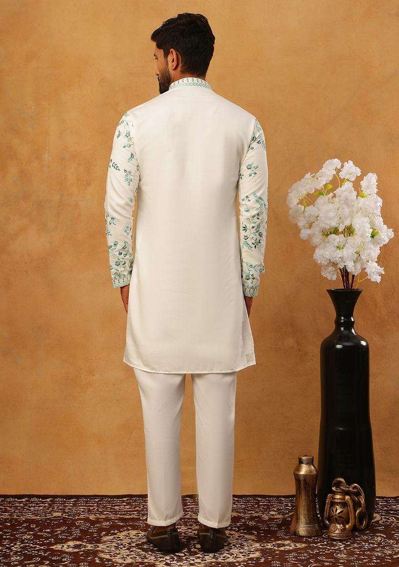 White Animal Print Silk Blend Kurta Pyjama Set For Men - Indya