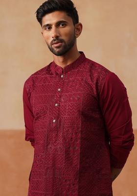 Wine Embroidery Silk Blend Kurta Pyjama Set For Men