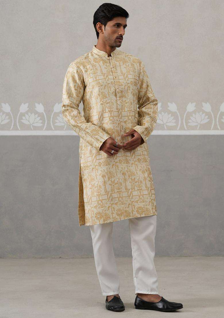 Golden Self Design Silk Blend Kurta Pyjama Set For Men - Indya