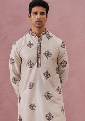 Cream Embroidery Silk Blend Kurta Pyjama Set For Men