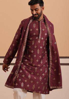 Maroon Embroidery Cotton Kurta For Men