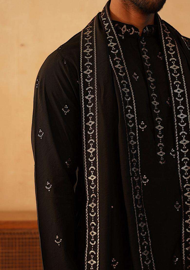 Navy Blue Embroidery Silk Blend Kurta Pyjama Set For Men - Indya
