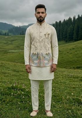 Ivory Thread And Sequins Silk Waistcoat Kurta Set For Men