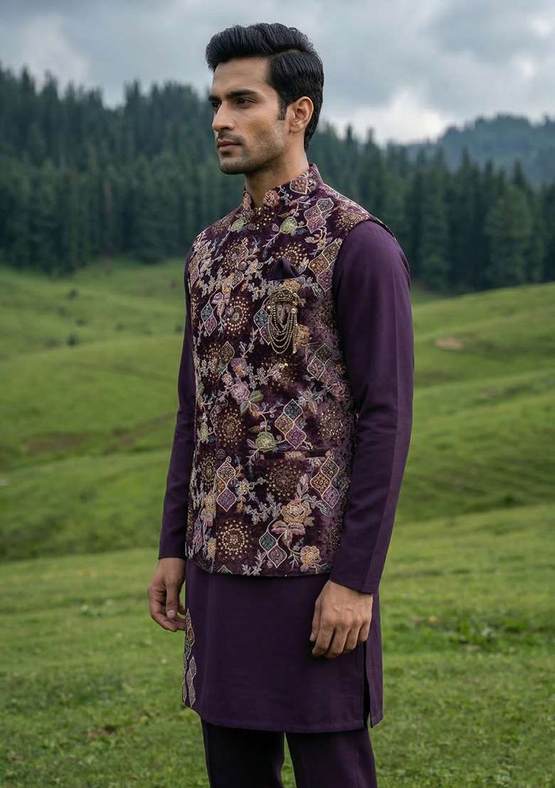 Purple Thread And Sequins Velvet Waistcoat Kurta Set For Men - Indya