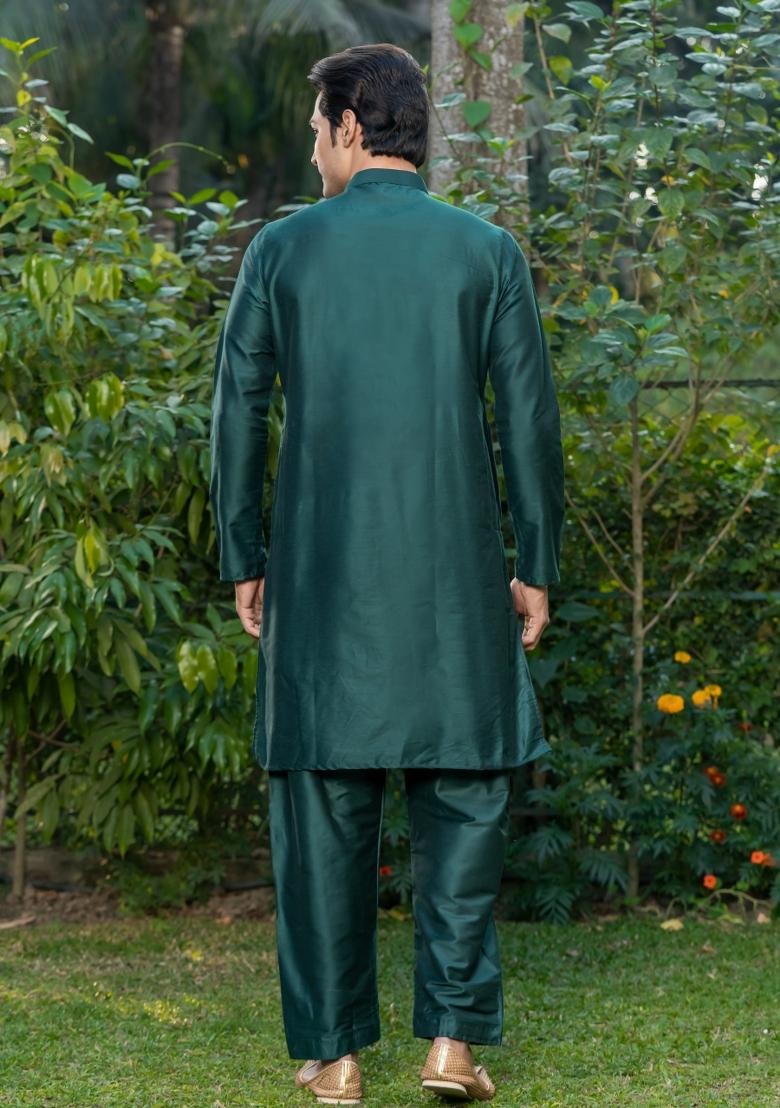 Deep Green Solid Cotton Kurta Pyjama Set For Men - Indya