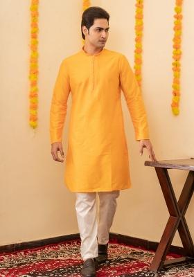 Yellow Solid Cotton Kurta Pyjama Set For Men