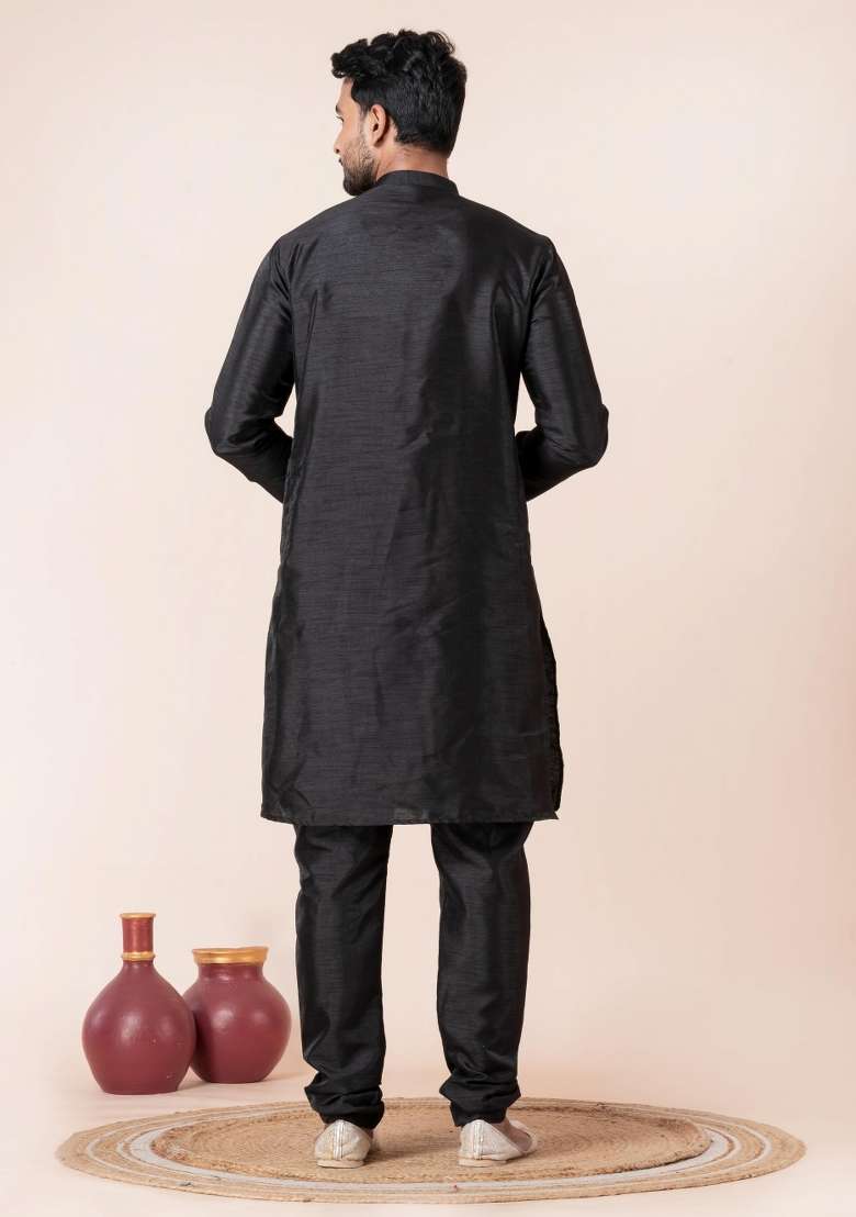 Black Solid Silk Blend Kurta For Men - Indya