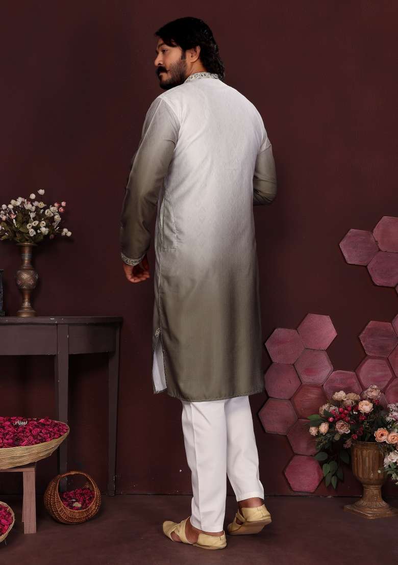 Green Embroidered Silk Blend Kurta Pyjama For Men - Indya
