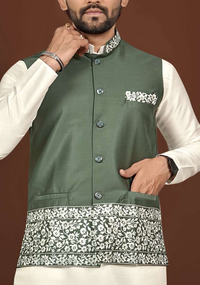 Off White Embroidered Silk Blend Jacket Set For Men - Indya