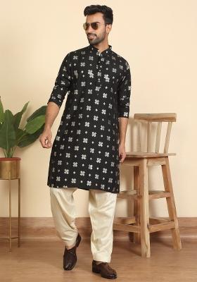 Black Floral Print Cotton Kurta For Men