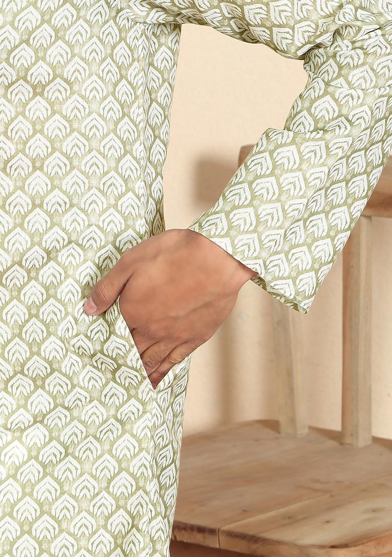 Green Leaf Print Cotton Kurta For Men - Indya