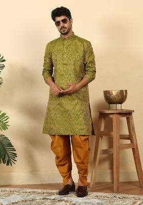 Green Paisley Silk Blend Kurta Set For Men
