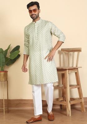 Green Leaf Print Cotton Kurta Set For Men