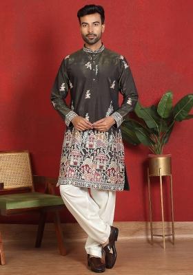 Green Embroidered Cotton Kurta Set For Men