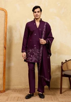 Maroon Embroidered Silk Blend Kurta With Dupatta For Men