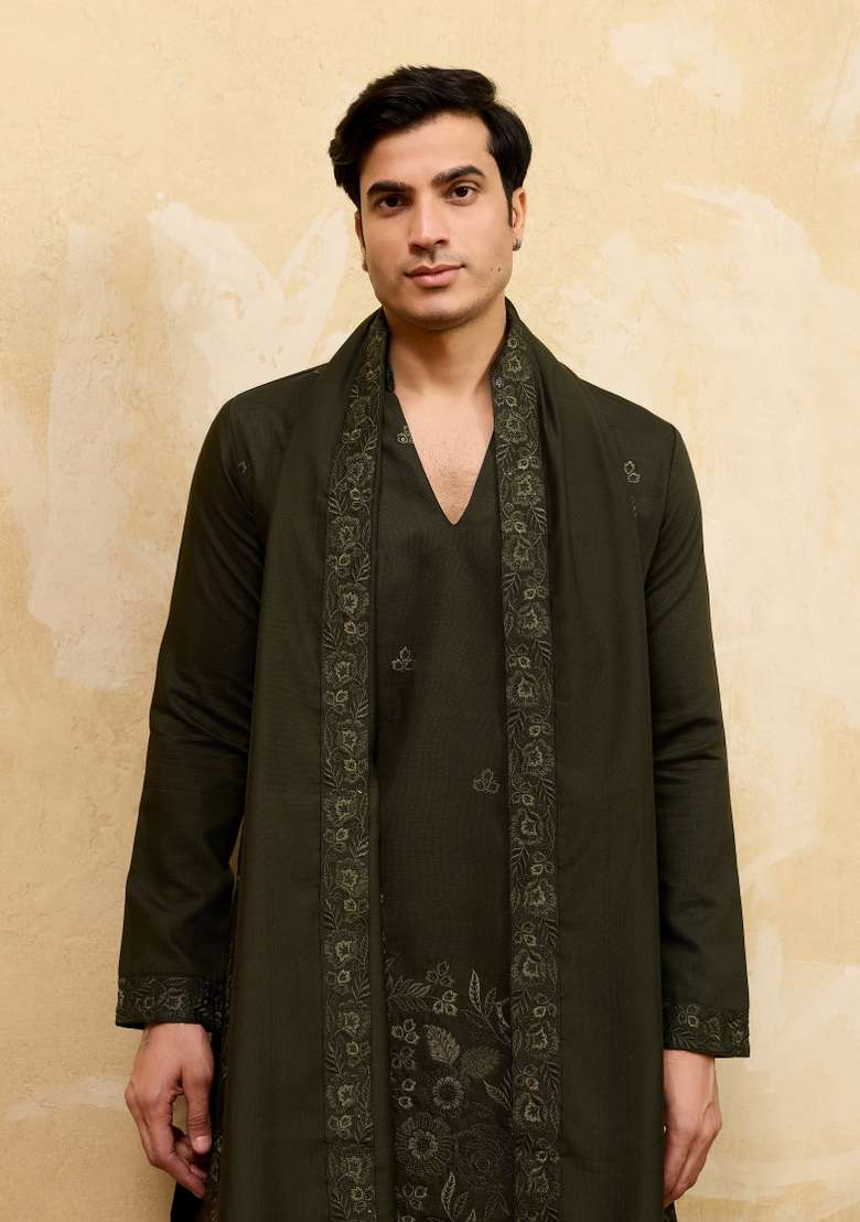 Green Embroidered Silk Blend Kurta With Dupatta For Men - Indya
