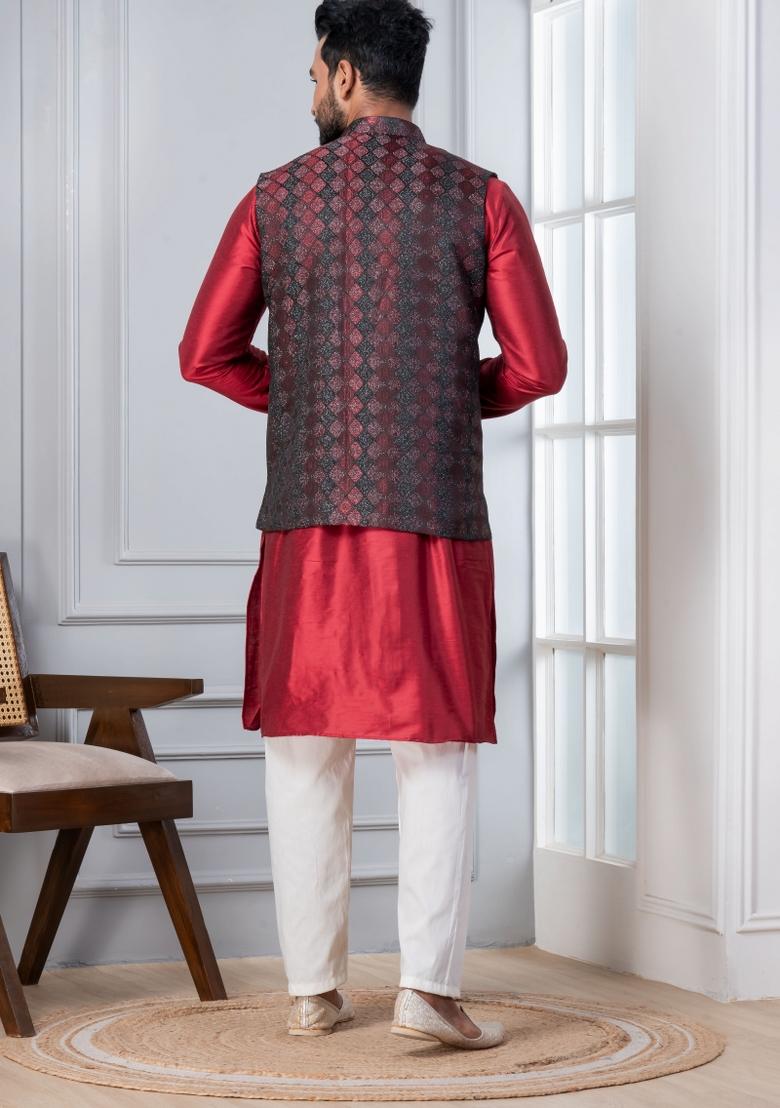 Red Embroidery Silk Kurta Set For Men - Indya