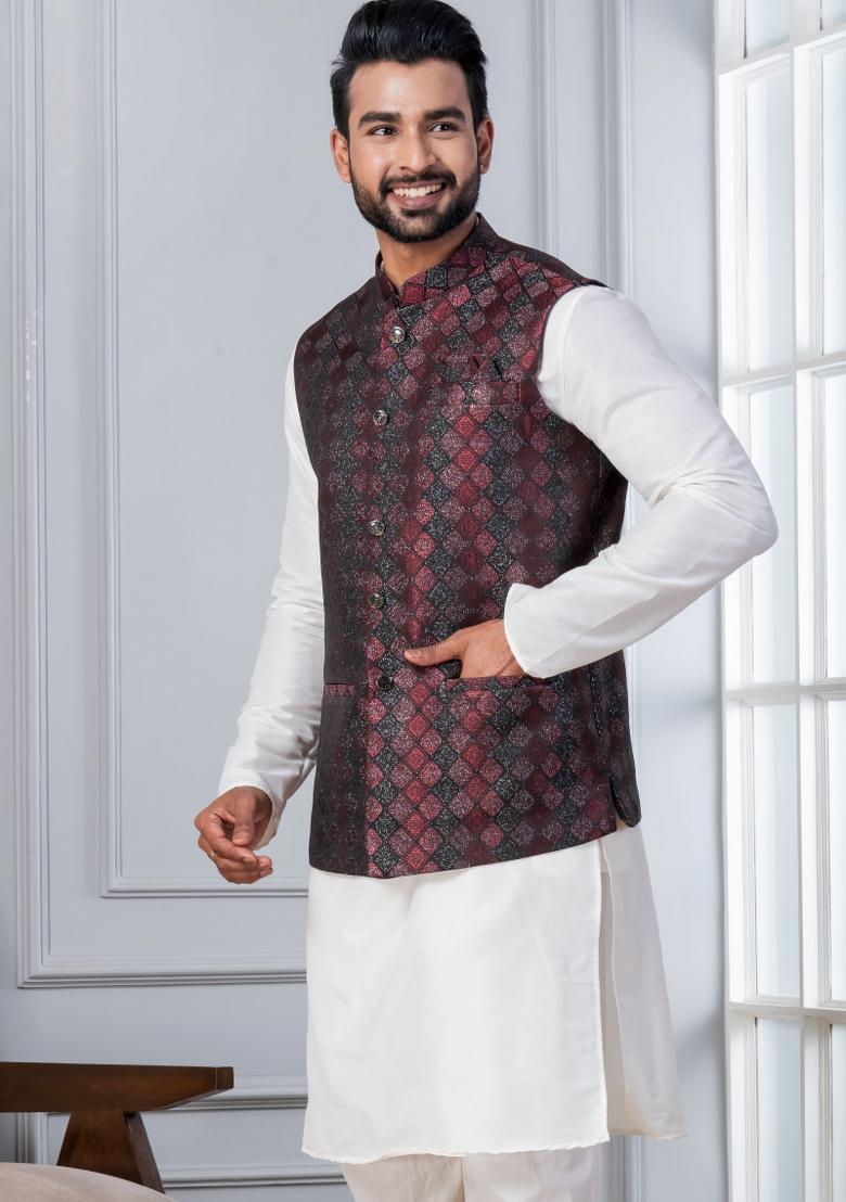 Red Embroidery Silk Kurta Set For Men - Indya
