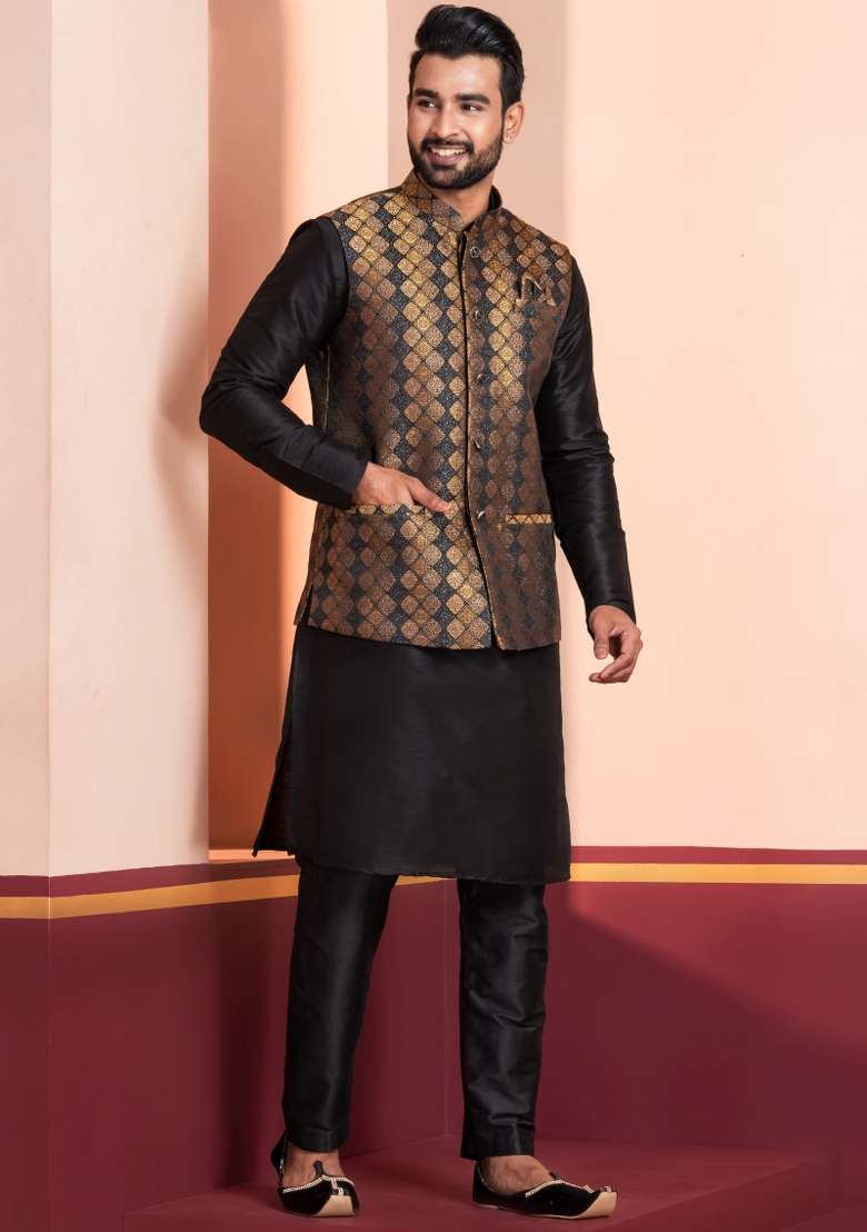 Black Embroidery Silk Kurta Set For Men - Indya