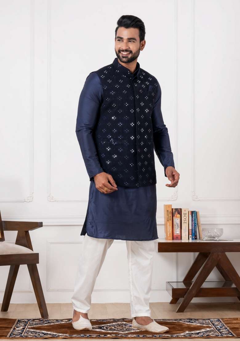 Black Embroidery Silk Kurta Set For Men - Indya
