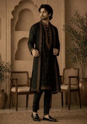 Black Embroidery Viscose Kurta For Men