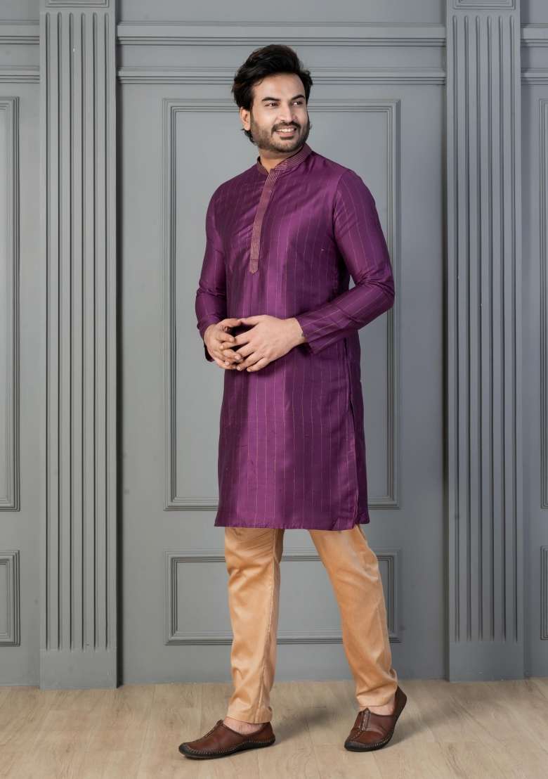 Purple Embroidery Silk Kurta Set For Men - Indya
