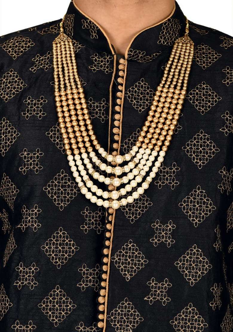 Black Embroidered Silk Kurta Set For Men - Indya