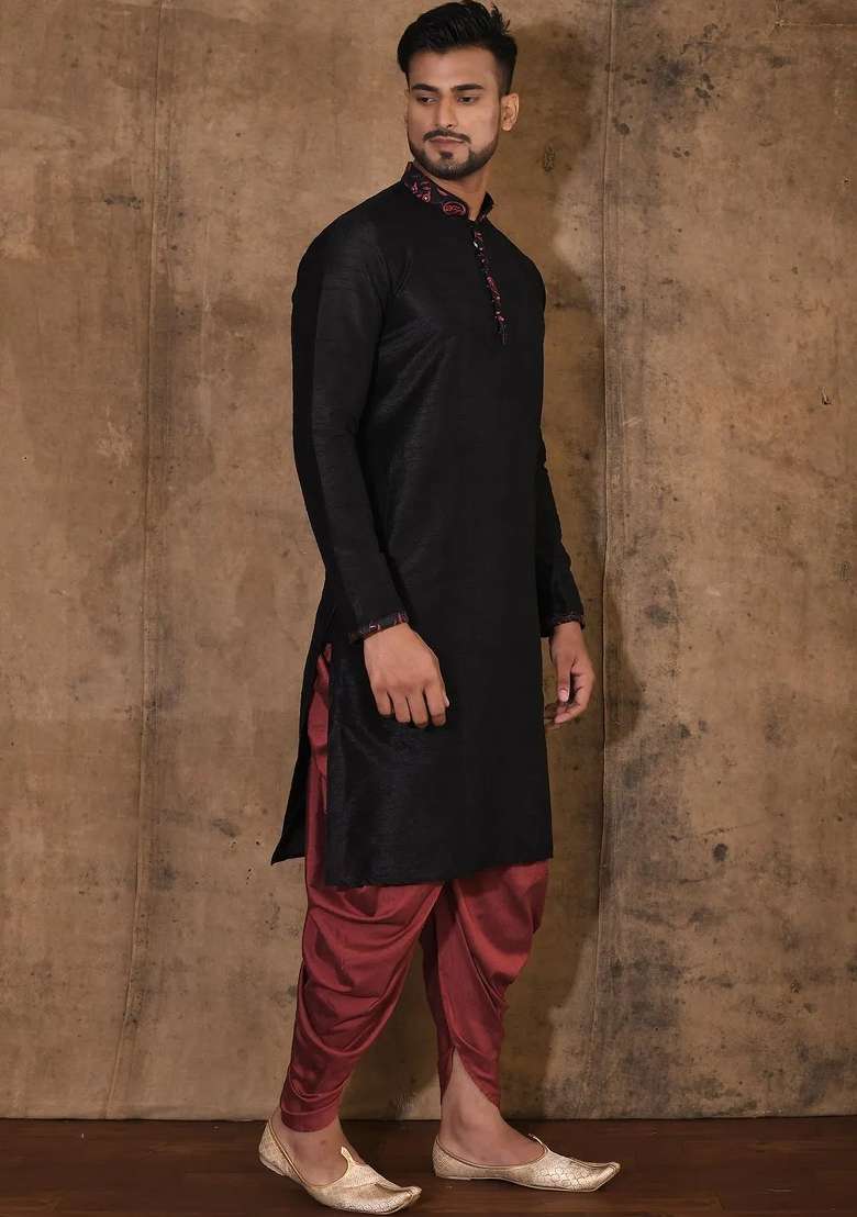Black Embroidered Silk Kurta Set For Men - Indya