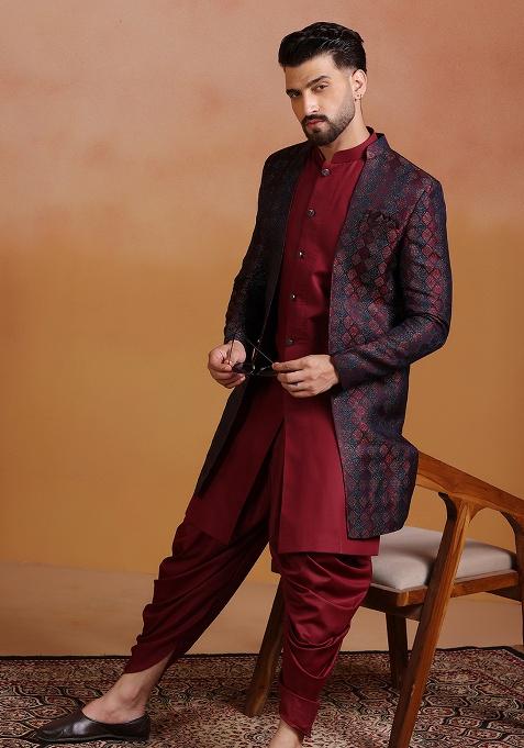 Red Embroidery Jacquard Sherwani Set For Men