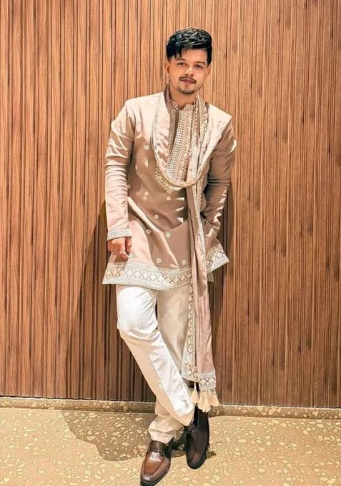 Peach Embroidery Silk Kurta With Dupatta For Men