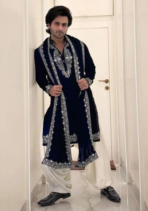 Navy Blue Embroidery Gajji Kurta With Dupatta For Men