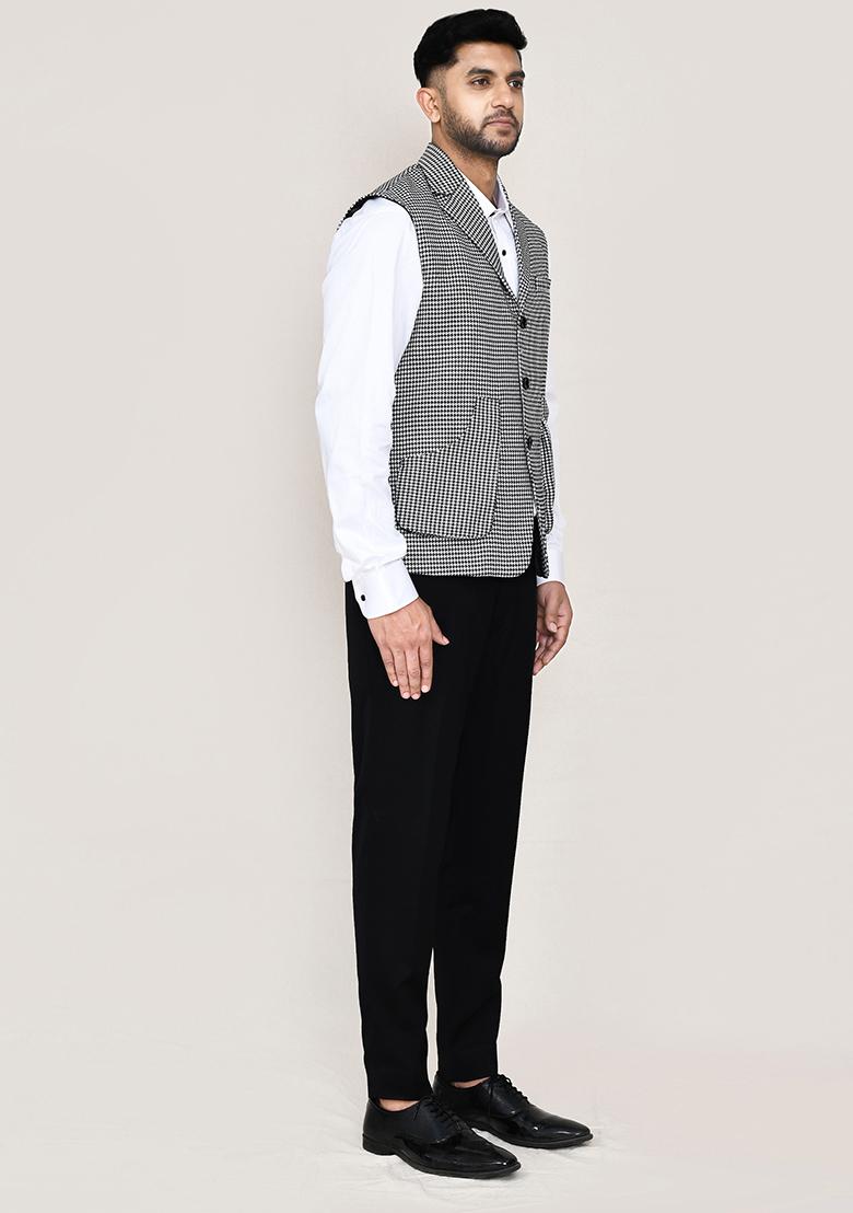 White And Black Plain Cotton Nehru Jacket For Men
