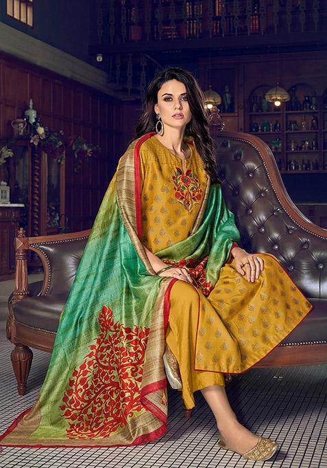 Black Silk Floral Resham Embroidered Kurta Set