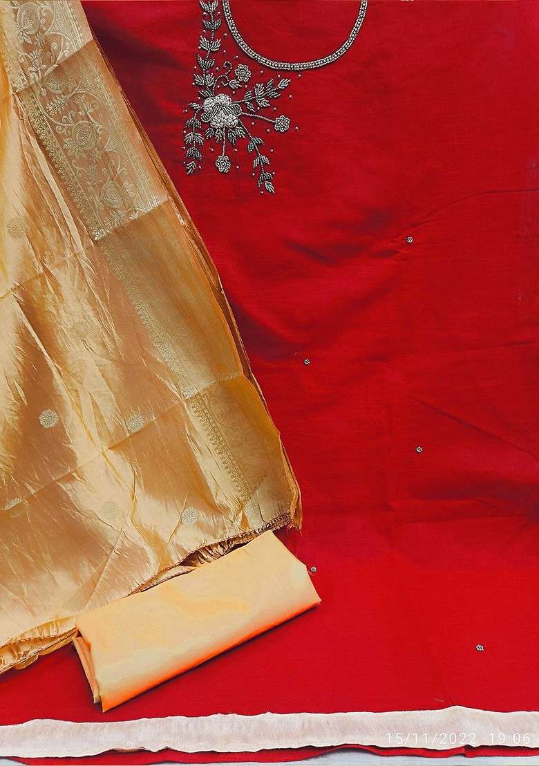 Red Embellished Poly Blend Kurta Set - Indya