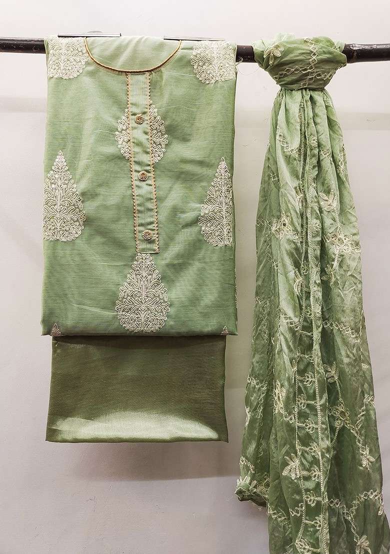 Green Embroidered Poly Blend Kurta Set - Indya