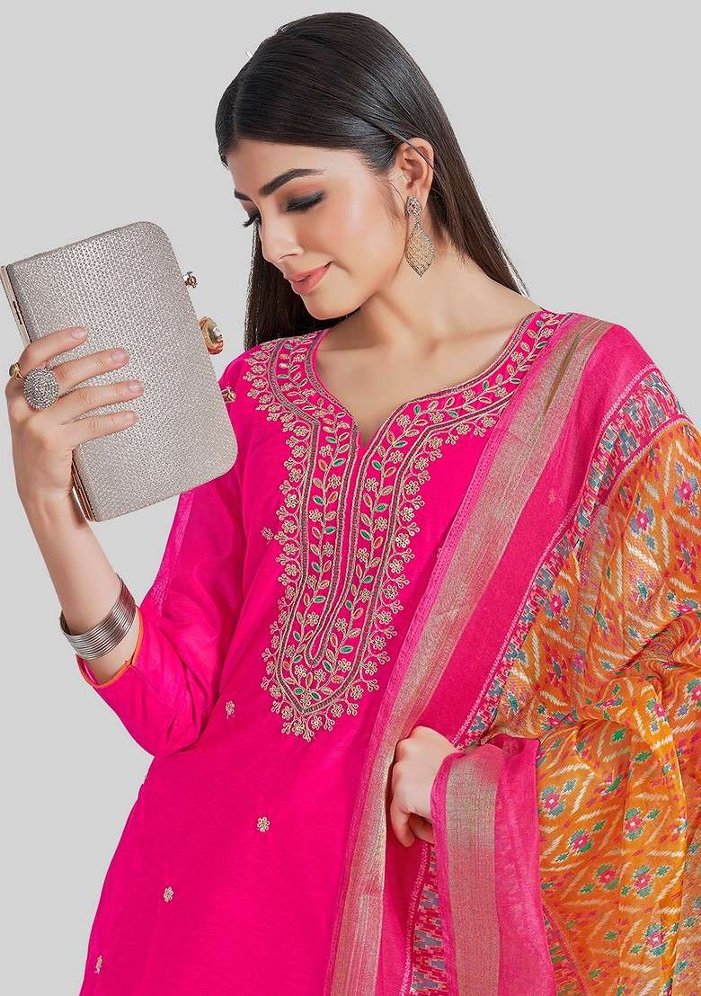 Pink Embroidered Chanderi Kurta Set - Indya