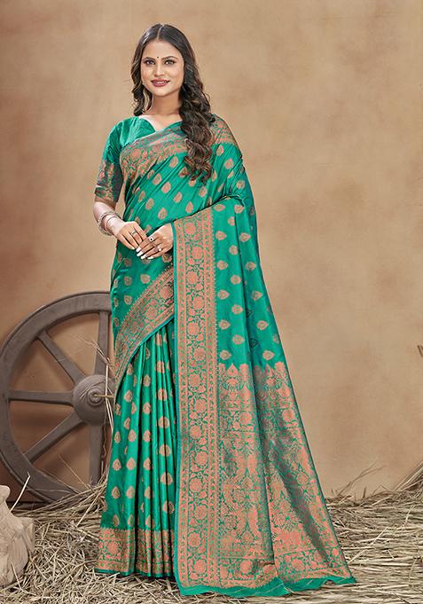 Green Woven Banarasi Silk Blend Saree With Blouse