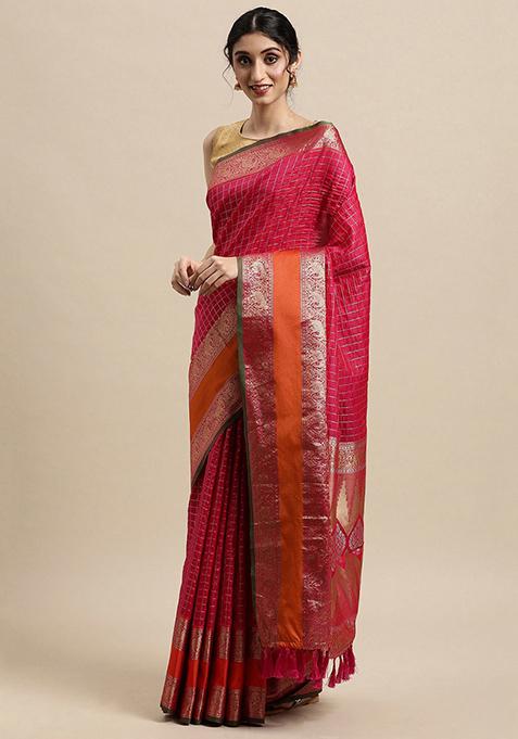 Pink Checked Pattern Woven Border Saree Set