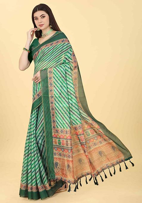 Multicolor Abstract Printed Cotton Blend Saree Set